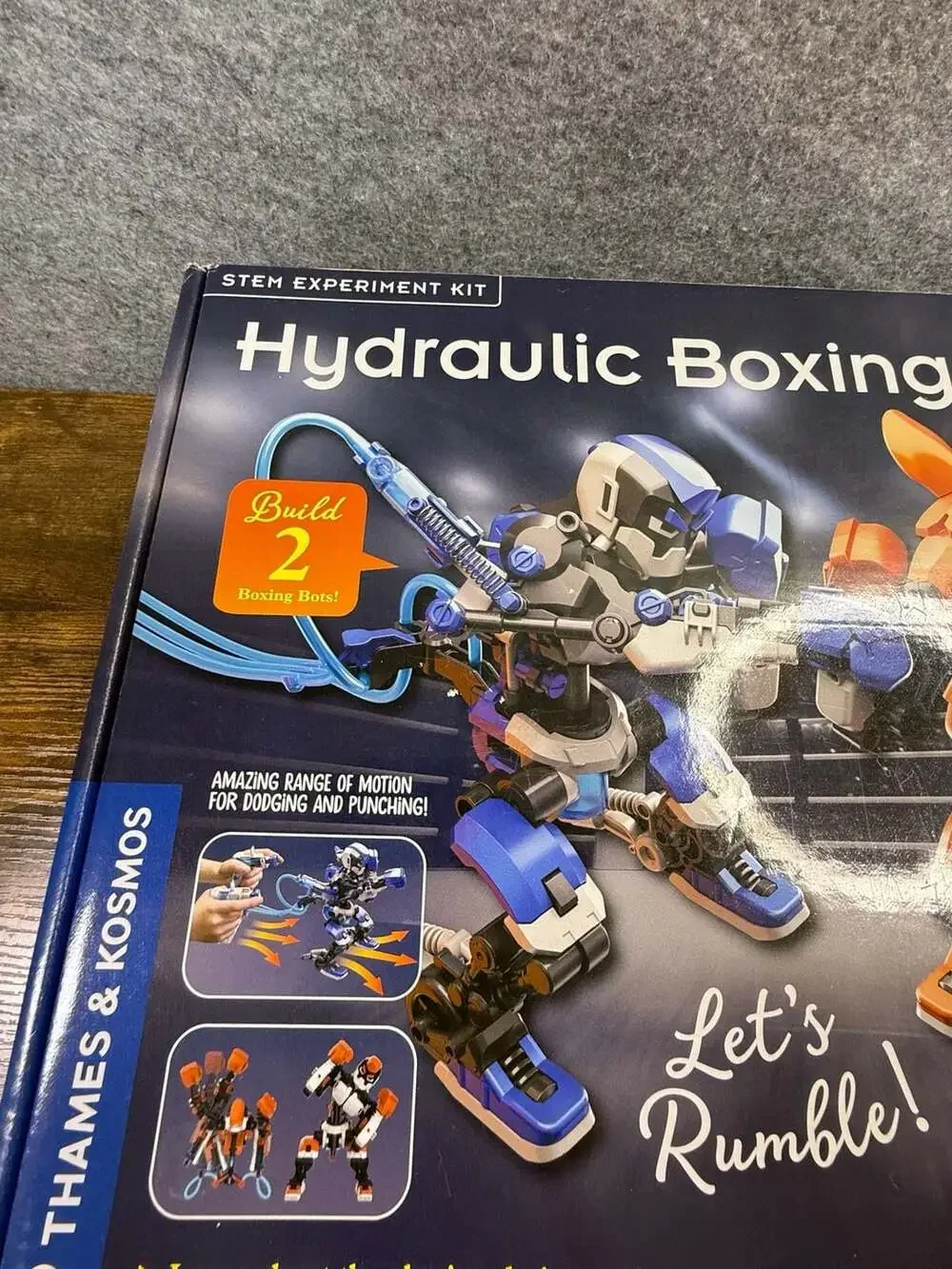 Thames & Kosmos Hydraulic Boxing Bots STEM Experiment Kit